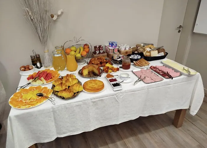 Rua Grande 2* Viana do Castelo