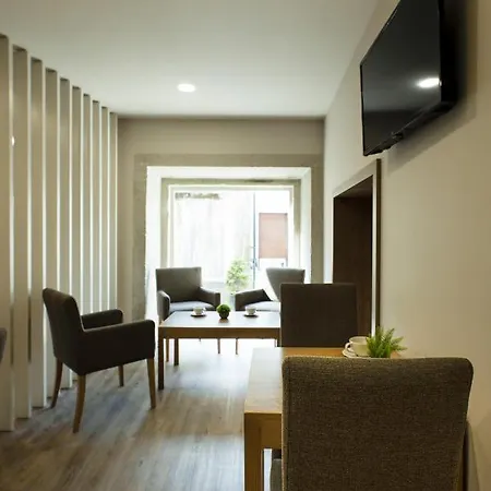 Rua Grande 2* Viana do Castelo