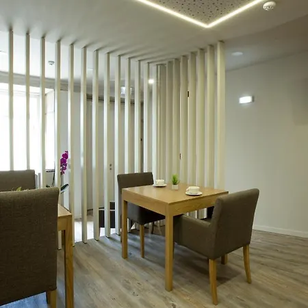 Rua Grande 2* Виана-ду-Каштелу