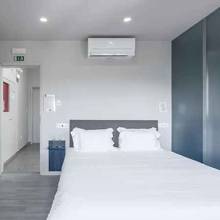 Hotel Rua Grande 2*