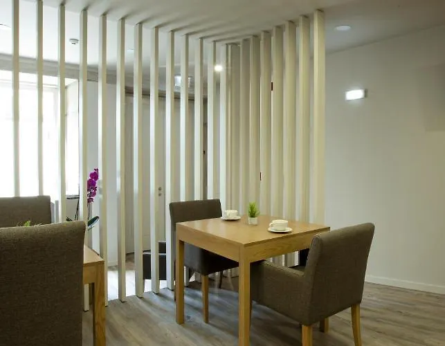 Rua Grande 2* Βιάνα ντο Καστέλο